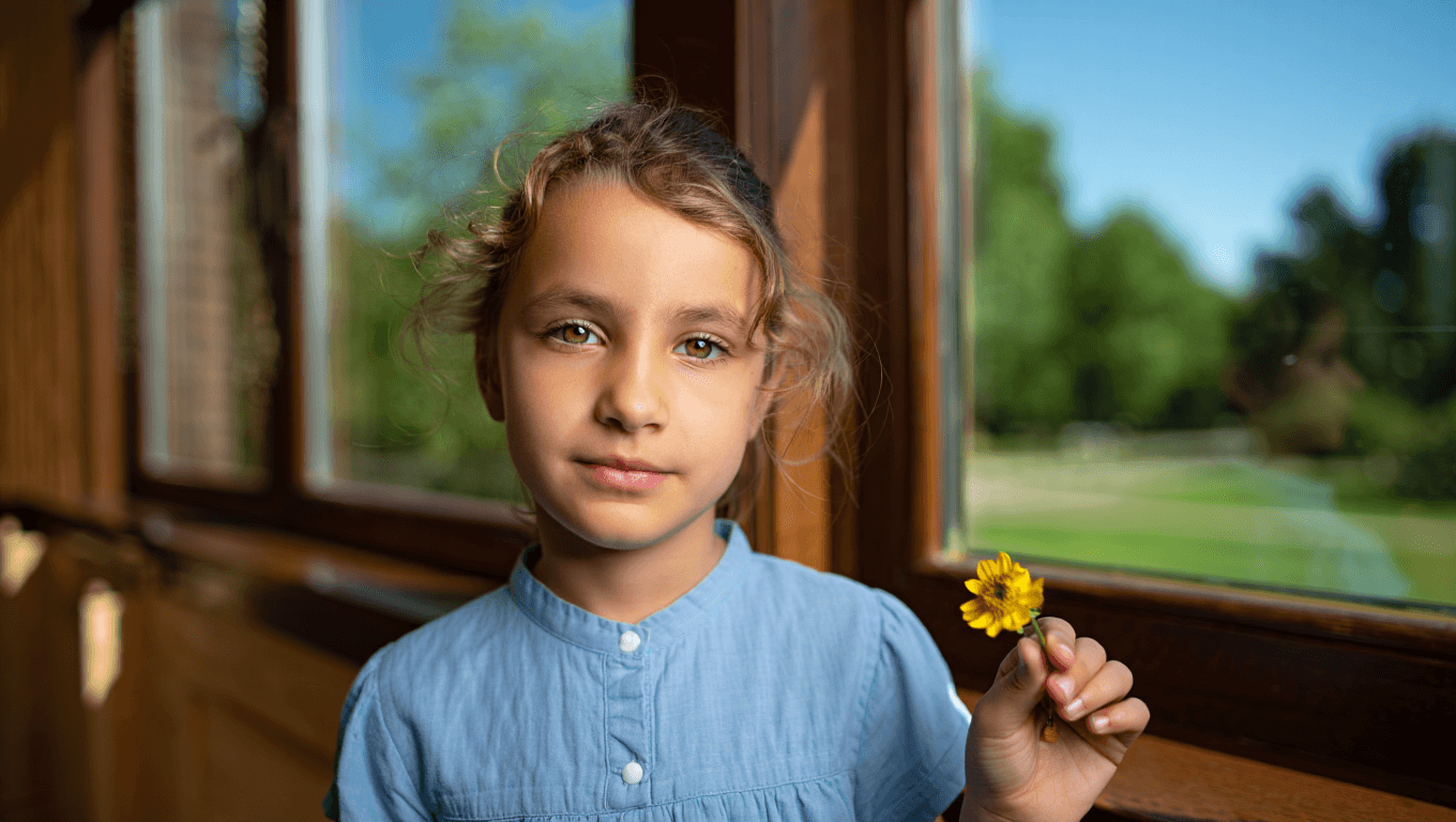 Peut-on aider son enfant à
devenir optimiste ? Ce que disent les spécialistes