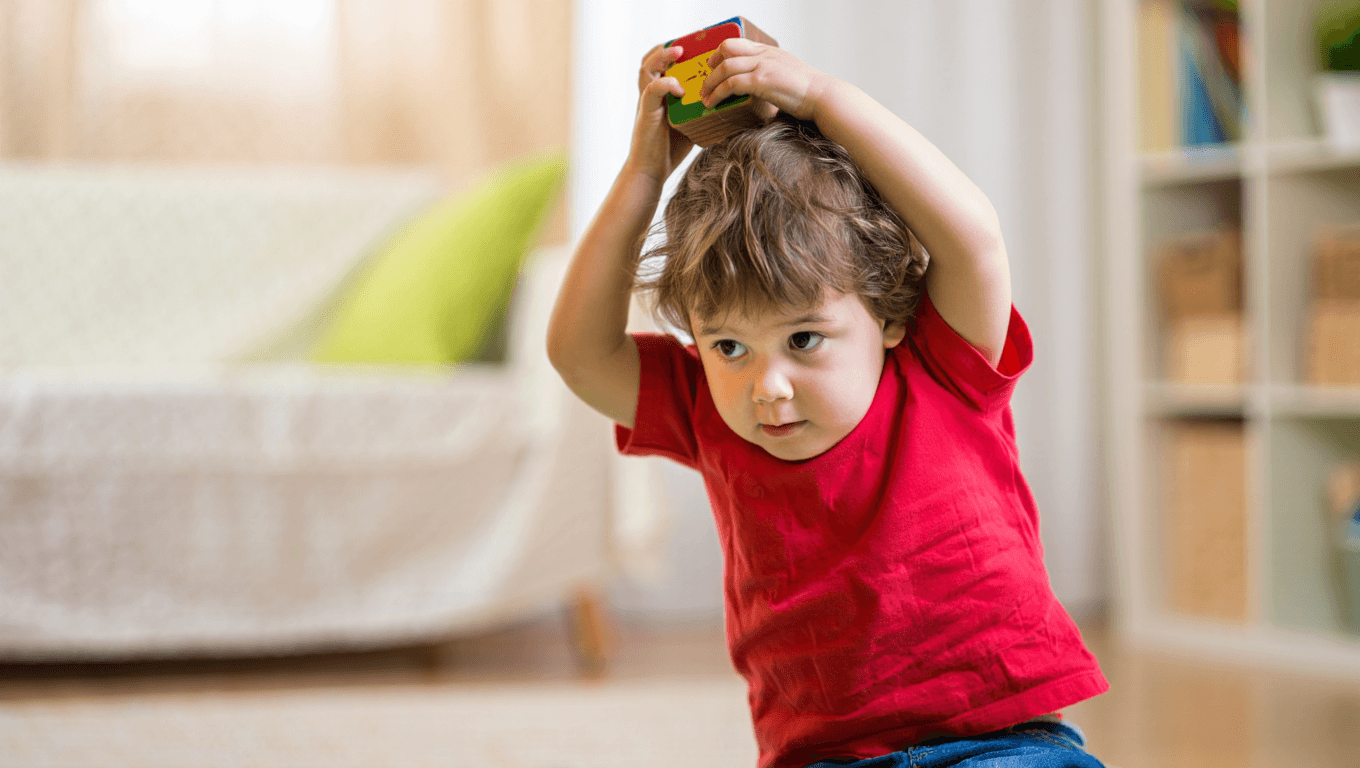 "Avant 3 ans, la logique ne
sert à rien" : ce que les parents doivent absolument
comprendre
