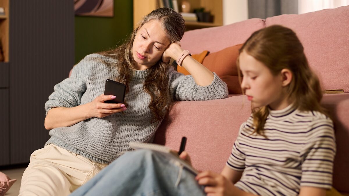 Parents, attention à ce
réflexe quotidien qui éloigne peu à peu vos enfants